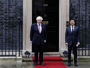 Zelenskiy, Nato Zirvesi Öncesi Johnson’dan Ukrayna’ya Destek İçin Güvence Aldı