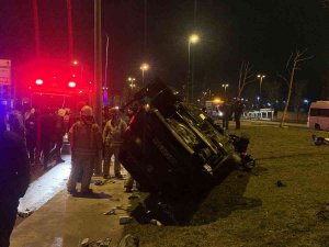 Kartal’da Trafik Kazası: Yoldan Çıkan Araç Takla Attı