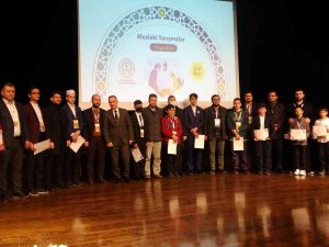 Pendik’te ‘İ̇ho Genç Muhafızlar Hafızlık Yarışması İ̇stanbul İ̇l Finali’nde Ödüller Sahiplerini Buldu