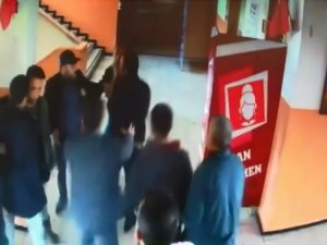 Okula Çağırılan Veli Terör Estirdi