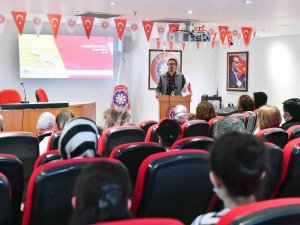 Kahramankazan’da Arıcılara Yüzde 50 Hibeli Arı Ve Kovan Desteği