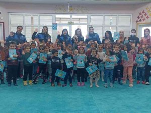 Minik Öğrencilere ‘Polislik’ Mesleği Tanıtıldı