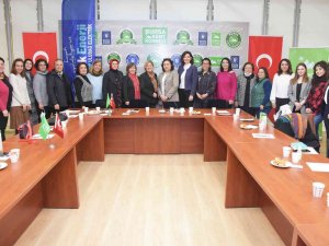 Kadın Muhtarlar Enerji Tasarrufu Ve Verimliliğini Konuştu