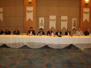 Savaş Ve Salgının Ekonomiye Etkisi Ele Alındı