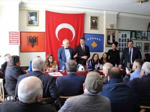 Kosova Sağlık Bakanı Latifi, İ̇zmir’deki Kosovalılarla Buluştu