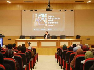 Kılınç, Üniversite Öğrencileriyle Bir Araya Geldi