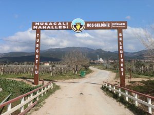 Turgutlu Belediyesinden 5 Kırsal Mahalleye Hoş Geldin Tabelası