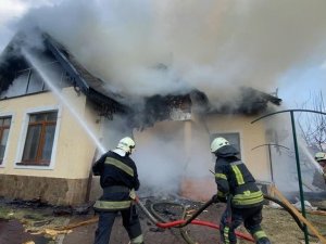 Kiev’de Top Mermisi Eve İsabet Etti
