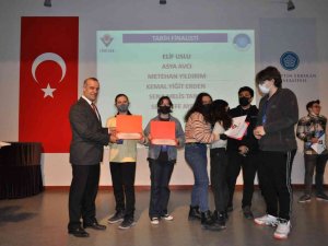 Lise Öğrencileri Osmanlı Seyyahlarını Tek Bir Uygulamada Buluşturdu