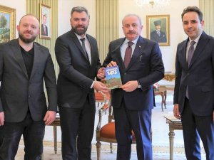 Tbmm Başkanı Mustafa Şentop’a "Kütahya 1413: Hekim Sinan’ın Tedavisi" Eseri