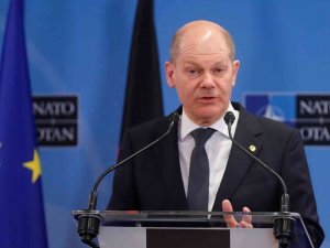 Almanya Başbakanı Scholz: “G7, Gerekli Olursa Rusya’ya Daha Fazla Yaptırım Uygulamayı Kabul Etti”