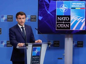 Macron: "Ukrayna’ya İhtiyaç Duyduğu Savunma Teçhizatını Sağlamaya Devam Edeceğiz"