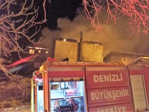 Alevler Ev Ve Atölyeyi Küle Çevirdi
