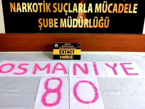 Osmaniye’de Uyuşturucu Hapla Yakalanan 2 Zanlı Tutuklandı