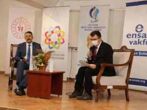 Vali Çelik: “Kütahya’yı Çok Seviyorum, Burada Olmaktan Mutluyum”