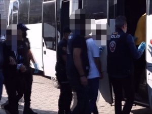 Mersin Merkezli 3 İlde Dolandırıcılara Şafak Operasyonu: 7 Gözaltı