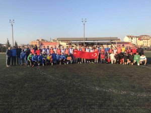 Dostluk Maçı Renkli Geçti