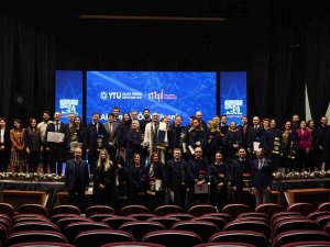 Yıldız Teknik Üniversitesinde Akademik Ödül Töreni Gerçekleştirildi