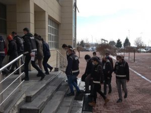 Konya Merkezli Fetö’nün Mahrem Ve Rehberlik Yapılanmasına Operasyon: 9 Gözaltı
