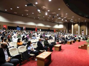 Meb Bakan Müşaviri Dr. Subaşı Nevü’de ‘Modern Dini Müfredat’ Söyleşisine Katıldı