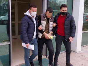 2 Adet Televizyon Çaldı, Parmak İzinden Yakalandı