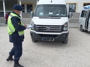 Kuralları İhlal Eden Sürücülere 22 Bin 258 Tl Ceza Kesildi