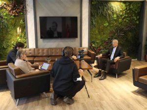 Başkan Tarhan, İ̇sveçli Gazeteci Hammergen İle Bir Araya Geldi