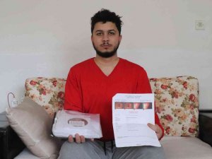 Bir Yıldır Hiç Acıkmıyor