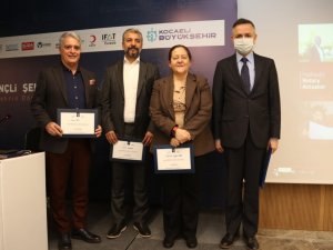 Şehirler Ve Sanayinin Dönüşümü Karbon Emisyonunu Düşürmekten Geçiyor