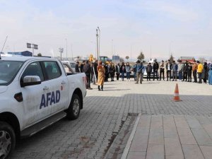 Gençler Arama Kurtarmayı Yerinde Öğrendi