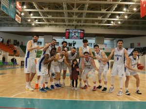 Tbl: Kocaeli Bşb Kağıtspor: 80 - Mamak Belediyesi: 77