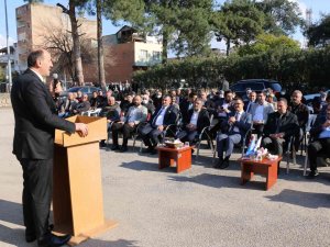 Kozan’da Çiftçilere Motorlu Sırt Pulverizatörü Dağıtıldı