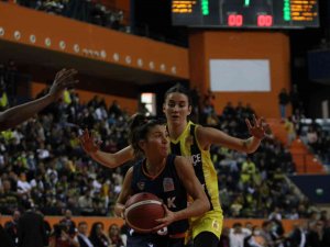 Türkiye Kupasının Sahibi Çukurova Basketbol