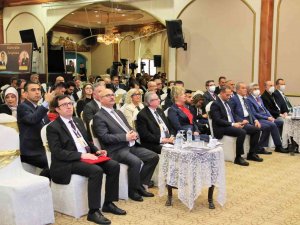 İ̇ha’ya “Altın Basın Ödülü”