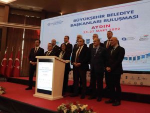 Chp’li 11 Büyükşehir Belediye Başkanı Kuşadası’nda Buluştu