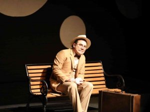 Ferhat Göçer’den ’Aldırma Gönül’ Müzikali