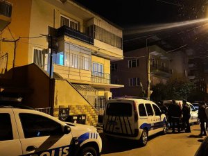 İ̇zmir’de Bıçakla Öldürülen Kişinin Zanlısı Tutuklandı
