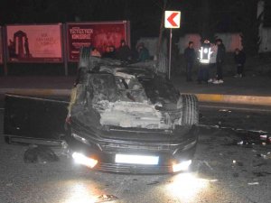 Küçükçekmece’de Otomobil Takla Attı: 1’i Ağır 6 Kişi Yaralandı