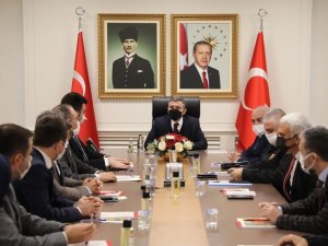 Dere Islahı Ve Taşkın Kontrolleri Konuşuldu