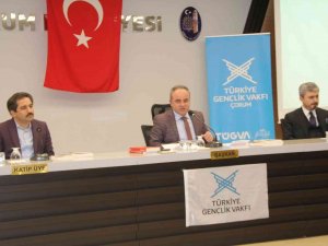 Çorum’da “Yavuz Sultan Selim’den 15 Temmuz’a Tarihin Kırılma Noktaları” Konferansı