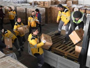 Büyükşehirden 20 Bin Aileye Ramazan Yardımı