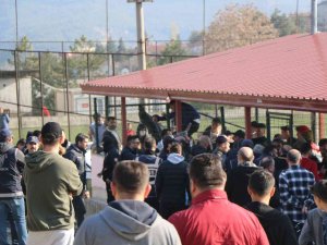 Amatör Maç Sonrası Polis İle Taraftar Arasında Gerginlik