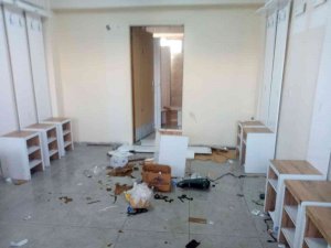 18 Kırmızı Kartın Çıktığı Maçta, Soyunma Odası Tanınmaz Hale Geldi