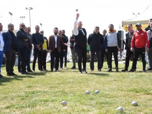 Menemen’de Bocce Heyecanı Yaşandı