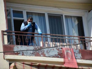 2. Kattaki Evinin Balkonundan Düşen Kişi Yaralandı