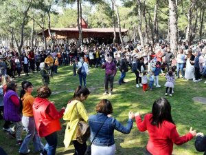 Antalyalılar Hayatpark’ta Bahara ‘Merhaba’ Dedi