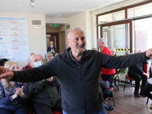 Mavi Ev Alzheimer Merkezi’nde Yaşlılar Haftası Konserle Kutlandı