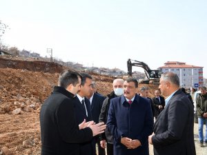 Başkan Gürkan, Güney Kuşak Yolunda İncelemelerde Bulundu