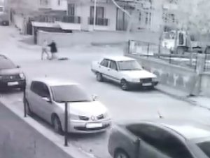 Konya’da Sokak Ortasındaki Cinayet Anı Kamerada