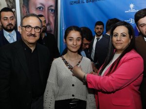 Danışma Toplantılarında Bin 500 Kişiye Rozet
